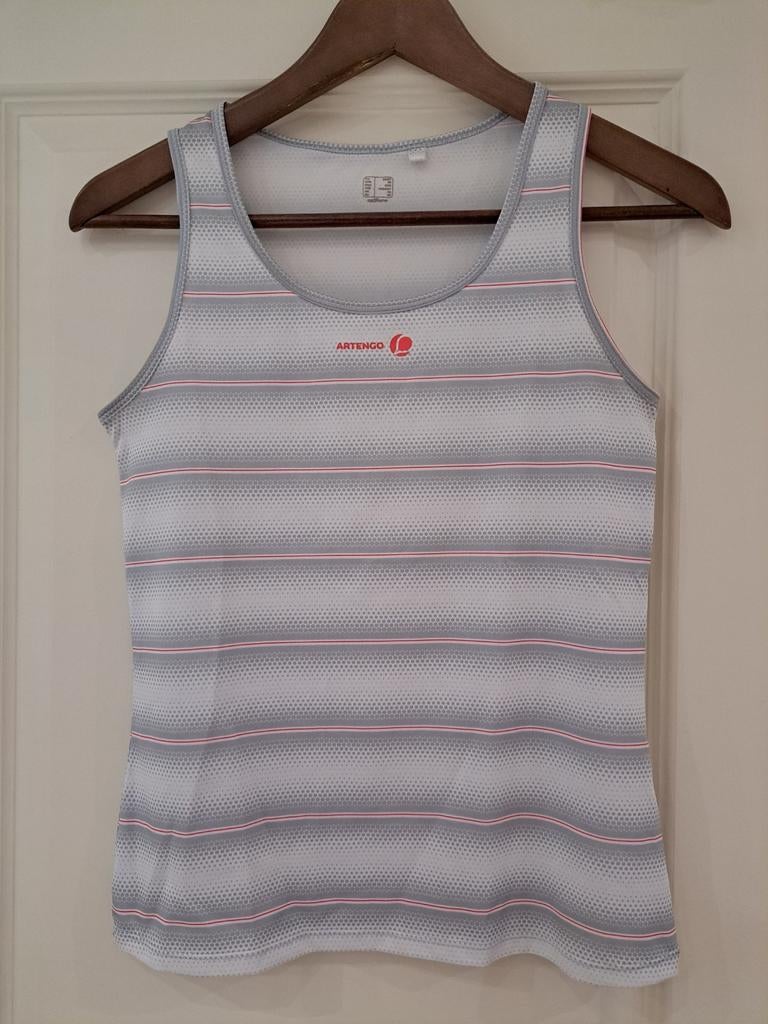 Top de sport taille S, Enlèvement, Comme neuf, Taille 36 (S)