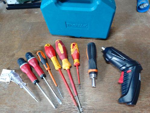 Lotje schroevendraaiers en bits van Makita, facom, Gedore, Doe-het-zelf en Bouw, Gereedschap | Handgereedschap, Zo goed als nieuw
