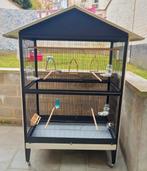 Volière sur roulettes avec accessoires, Animaux & Accessoires, Oiseaux | Cages & Volières, Enlèvement ou Envoi, Comme neuf, Volière