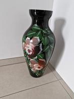 grote zwarte vaas met bloemen in Booms glas 57cm hoog, Ophalen, Zwart, Glas, 50 tot 75 cm