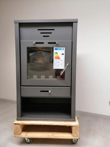 CV houtkachel beschikbaar voor biedingen