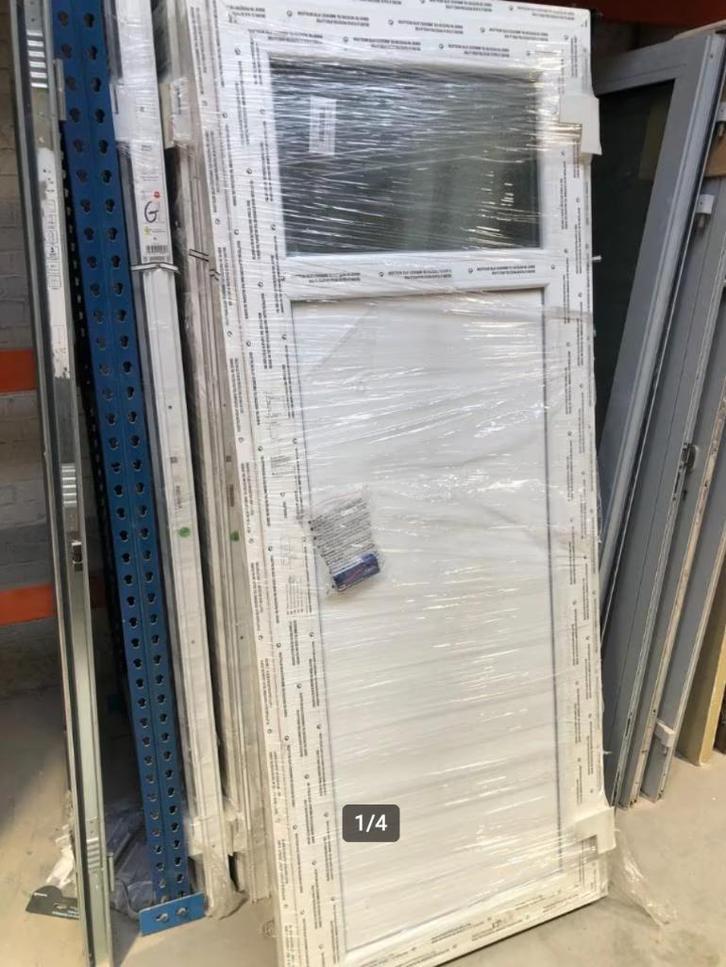 buitendeur kunsstof 1/4 glas, Doe-het-zelf en Bouw, Deuren en Vliegenramen, Gebruikt, Buitendeur, Glas, Ophalen