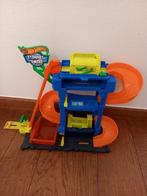 Racebaan/station Hot wheels, Ophalen, Racebaan, Zo goed als nieuw, Hot Wheels