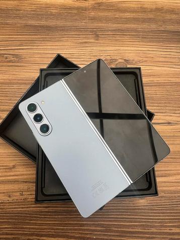 Samsung zfold 5 256GB in nieuwstaat !! beschikbaar voor biedingen