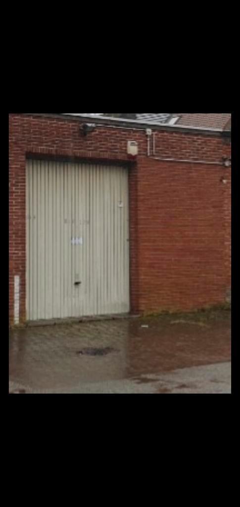 Magazijntje 65m² te huur opslag ruimte  sint niklaas( elektr, Immo, Garages en Parkeerplaatsen