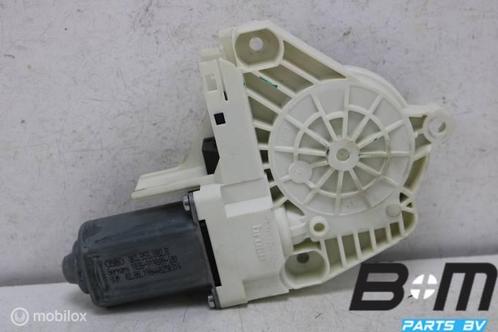 Raammotor rechtsvoor Audi Q3 8U 8K0959802B, Auto-onderdelen, Interieur en Bekleding, Gebruikt
