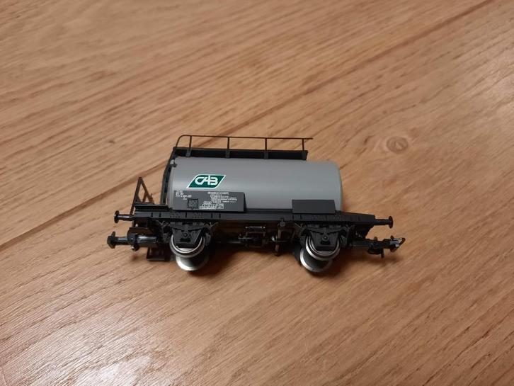 Piko 96084C - wagon citerne SNCB CAIB, Hobby en Vrije tijd, Modeltreinen | H0, Zo goed als nieuw, Wagon, Piko, Ophalen of Verzenden