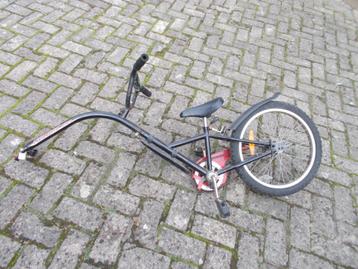 vélo suiveur pour enfant beschikbaar voor biedingen