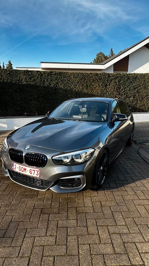 Bwm m140i, Autos, BMW, Particulier, Série 1, Essence, Euro 6, 5 portes, Automatique, Autres couleurs, Noir, Cuir, Quatre roues motrices / 4X4