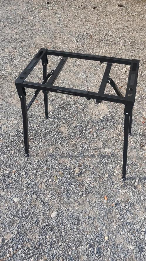 Konig & Meyer keyboard stand table platine dj, Muziek en Instrumenten, Standaarden, Zo goed als nieuw, Ophalen