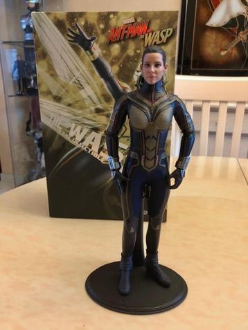 Hot Toys Wasp figuur uit de film Ant-Man & The Wasp MMS498