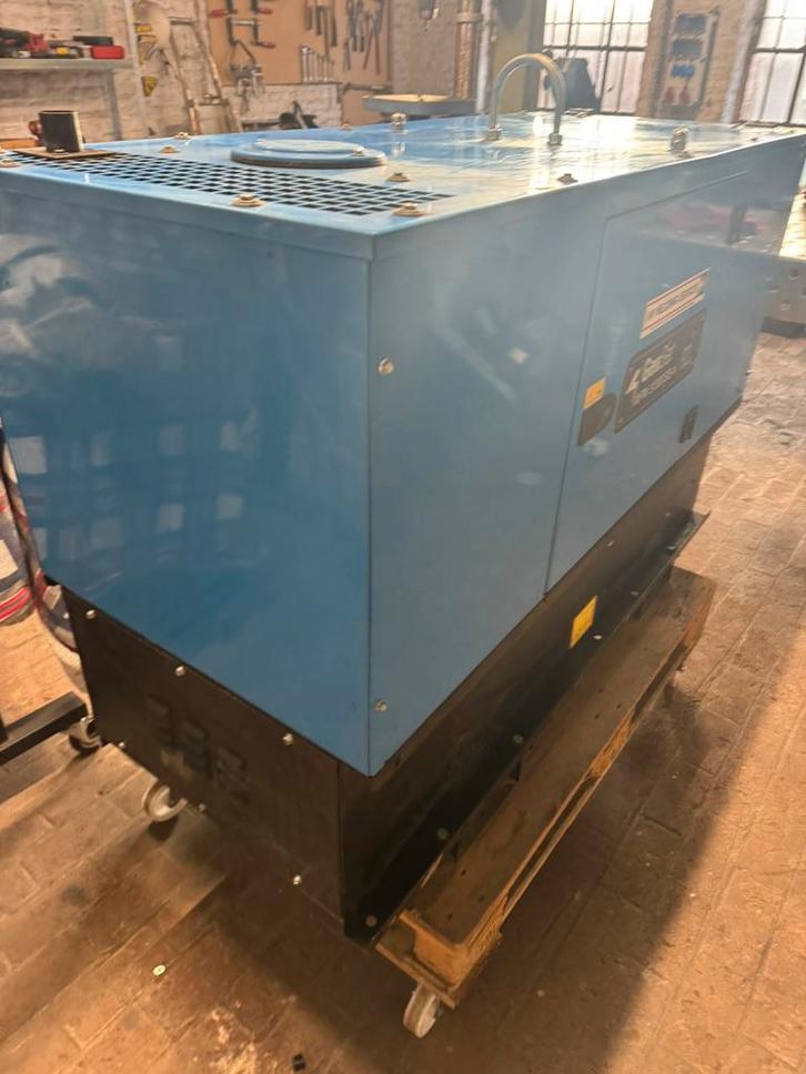 Poste à souder autonome diesel, Doe-het-zelf en Bouw, Gereedschap | Overige machines, Zo goed als nieuw, Ophalen