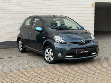 Toyota Aygo 2014 018.000km Automaat beschikbaar voor biedingen