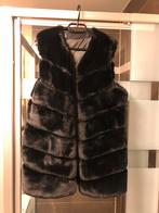 Gilet en fausse fourrure S/M, Vêtements | Femmes, Blousons sans Manches, Enlèvement ou Envoi, Comme neuf, Taille 38/40 (M), Noir