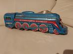 Vintage speelgoed locomotief International Express MF 804, Antiek en Kunst, Ophalen of Verzenden