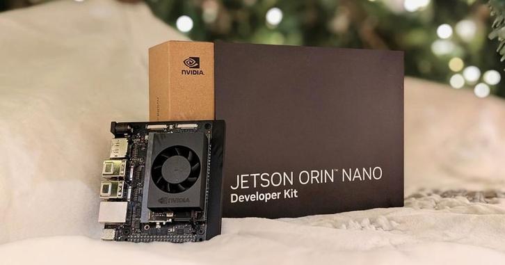 Nvidia Jetson Orin Nano Super Dev kit + 1Tb SSD & enclosure, Computers en Software, Desktop Pc's, Zo goed als nieuw, Onbekend