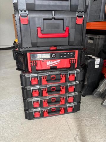 Milwaukee Packout Rdadio en PerfectPro RH4 , DAB+Bleutooh …  beschikbaar voor biedingen