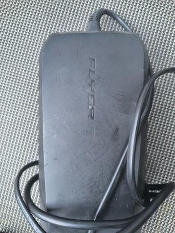 Flyer E-bike oplader / acculader beschikbaar voor biedingen