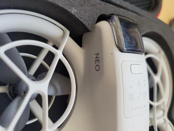 DJI Neo lichtgewicht drone, Audio, Tv en Foto, Drones, Ophalen, Zo goed als nieuw, Drone met camera