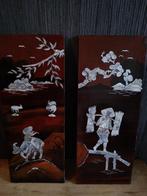 Panneaux chinois anciens en bois avec nacre. 2 pièces, Antiquités & Art, Art | Art non-occidental, Enlèvement ou Envoi