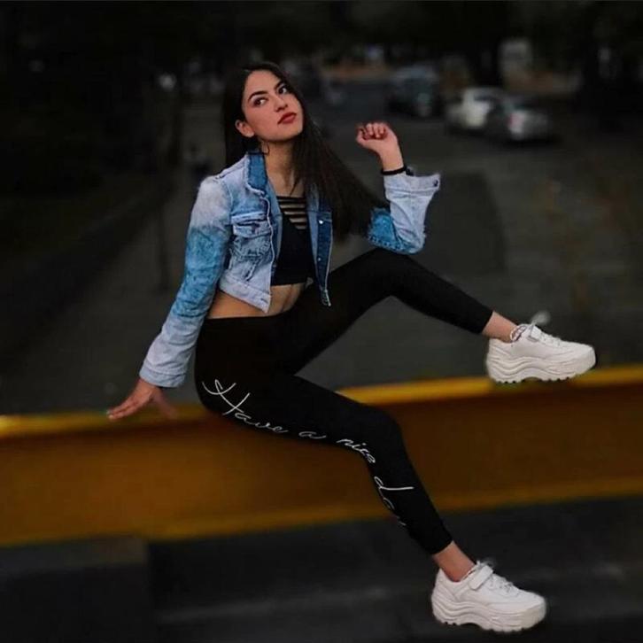 Legging imprimé😍, Vêtements | Femmes, Vêtements de sport, Neuf, Fitness ou Aérobic, Noir, Envoi