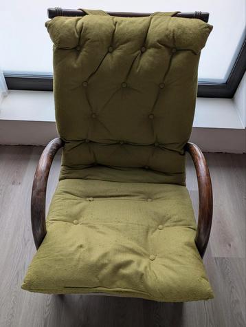 Comfortabele zetel -fauteuil. beschikbaar voor biedingen