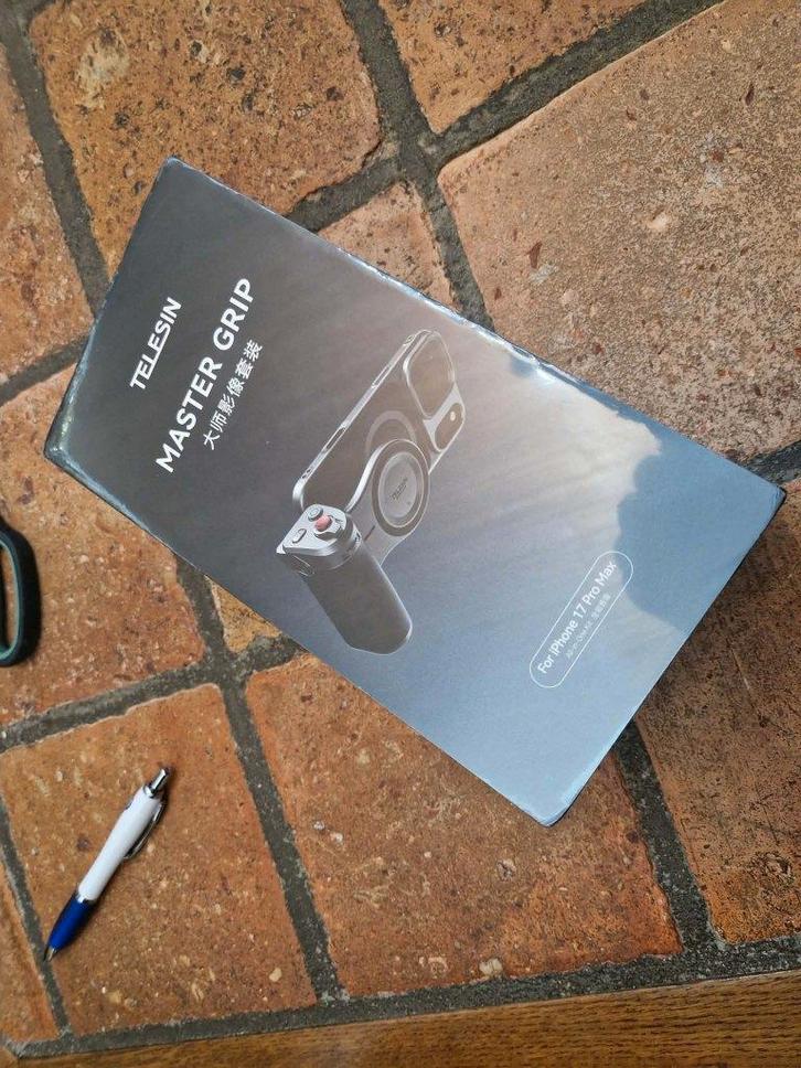 Master grip " Telesin " pour Iphone Pro max 17 neuf, Télécoms, Téléphonie mobile | Apple iPhone, Neuf, Enlèvement ou Envoi