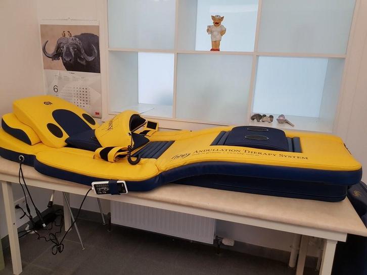 HPP Andulatie therapie massagematras, Sport en Fitness, Massageproducten, Zo goed als nieuw, Massagetafel, Ophalen