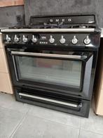 smeg, fornuis met gaskookplaat, Smeg dampkap apart te koop, Ophalen, Zo goed als nieuw
