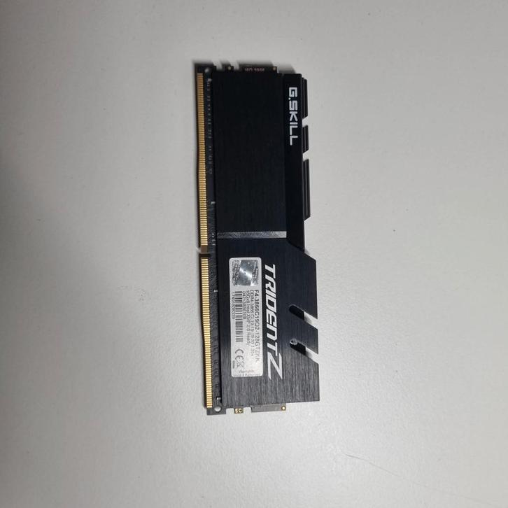 16GB DDR4 G.Skill Trident Z (3866Mhz), Informatique & Logiciels, Mémoire RAM, Comme neuf, Desktop, 16 GB, DDR4, Enlèvement ou Envoi
