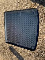 Tapis de coffre en caoutchouc pour Mercedes Classe E, Enlèvement, Comme neuf