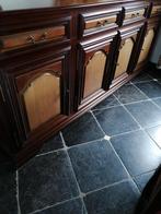 dressoirkast, Ophalen