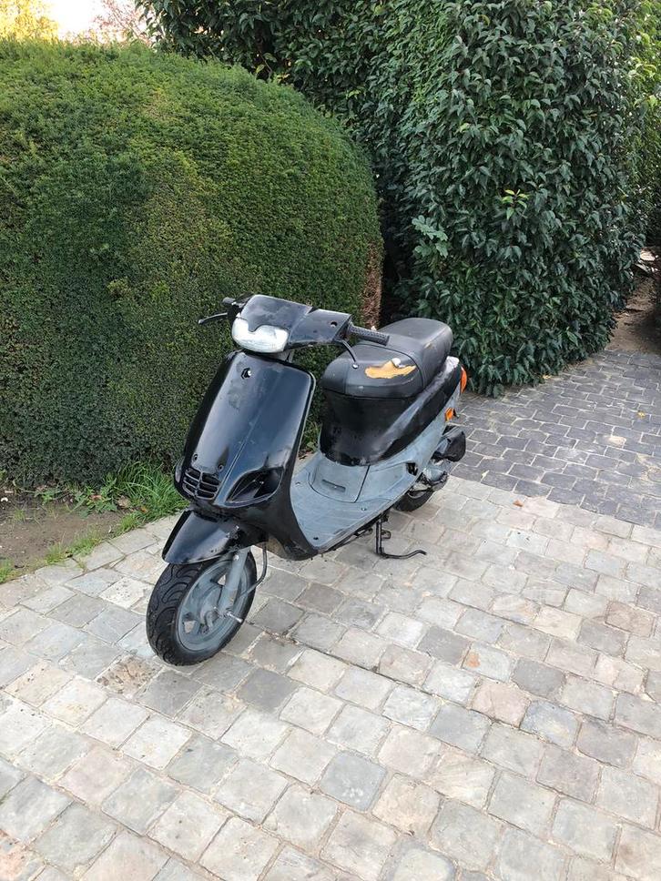 Piaggio Zip type 2, Fietsen en Brommers, Snorfietsen en Snorscooters, Gebruikt, Ophalen