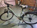Meisjesfiets 26 inch, Ophalen, Zo goed als nieuw, 26 inch of meer