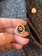 Broche boutonnée Chanel vintage, Bijoux, Sacs & Beauté, Broches, Envoi, Neuf, Or, Or