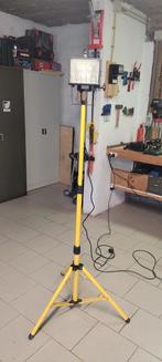 Bouwverlichting, Ophalen, Zo goed als nieuw