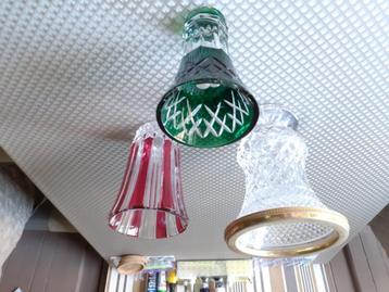 vases en cristal, Enlèvement