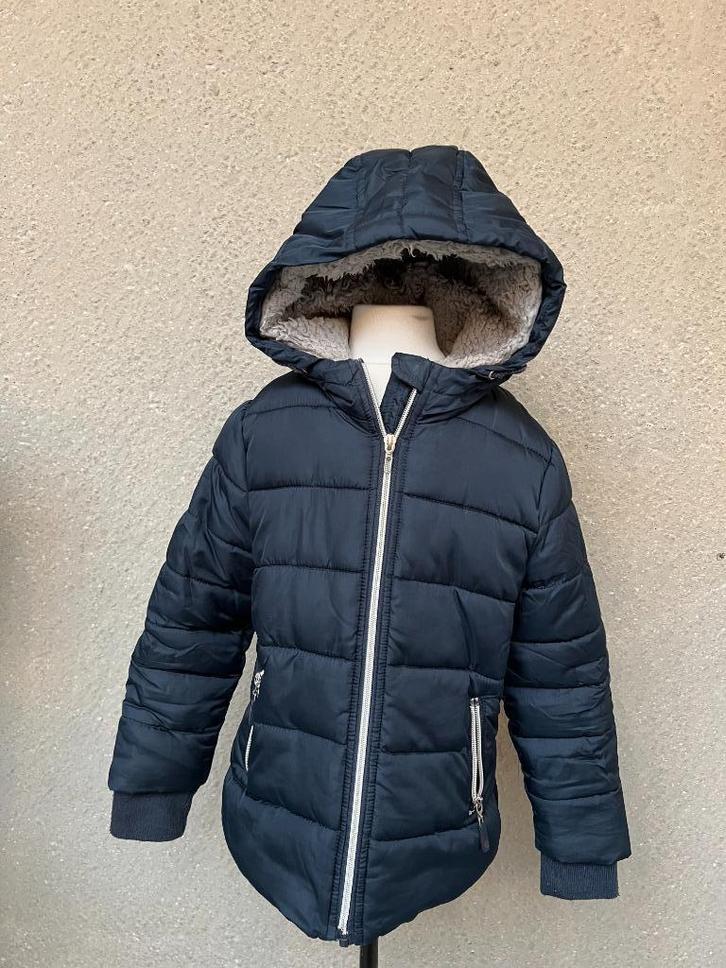 brantano 6 jaar 116, Kinderen en Baby's, Kinderkleding | Maat 116, Zo goed als nieuw, Meisje, Jas, Ophalen of Verzenden