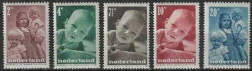 Nederland 1947 - Yvert 483-487 - Voor de Kinderen (PF), Postzegels en Munten, Postzegels | Nederland, Postfris, Verzenden