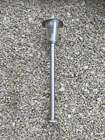 Diverse buitenlampen beschikbaar voor biedingen