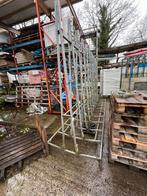 Metalen rek / raambok 4m, Doe-het-zelf en Bouw, Steigers, Ophalen, Gebruikt