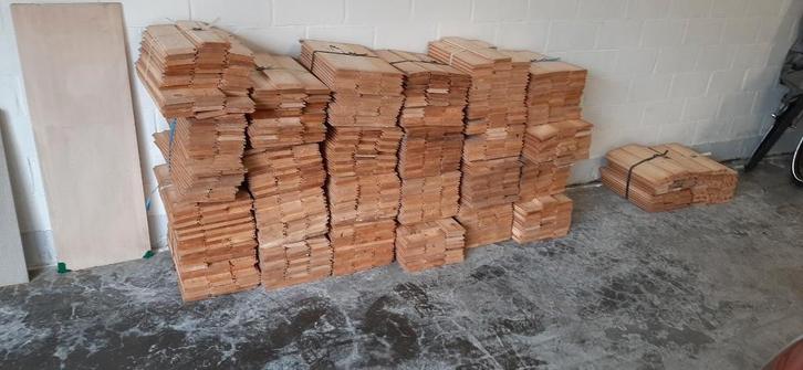 Hout om te knutselen, nestkasjes, dakje, kippenhok, Hobby en Vrije tijd, Knutselen, Ophalen