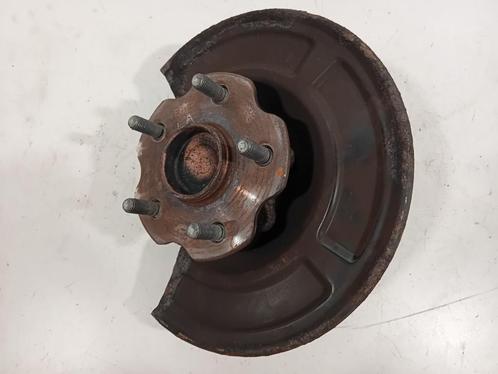 WIELNAAF LINKS ACHTER Toyota Avensis Wagon (T27), Auto-onderdelen, Remmen en Aandrijving, Toyota, Gebruikt