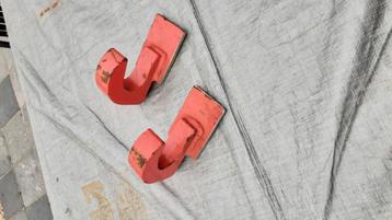 Aanlashaken Euro aansluiting- koppeling landbouwgereedschap. beschikbaar voor biedingen