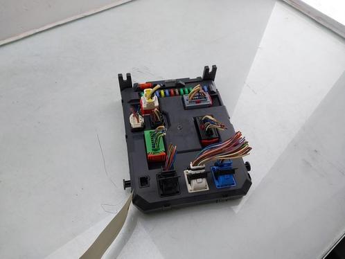 ZEKERINGKAST Citroën C3 (SC) (01-2009/01-2017), Auto-onderdelen, Elektronica en Kabels, Citroën, Gebruikt