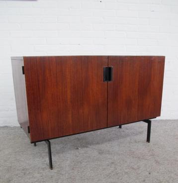 Pastoe Braakman DU02 dressoir beschikbaar voor biedingen