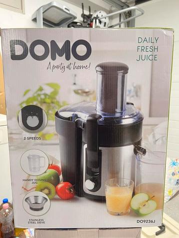 Domo juice extractor