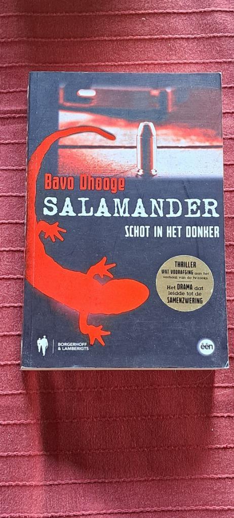 Salamander schot in het donker, Boeken, Thrillers, Ophalen of Verzenden