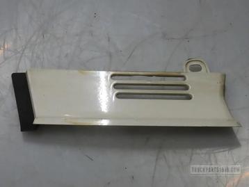 Scania Body & Chassis Parts Afdekkap grill Re. Scania beschikbaar voor biedingen