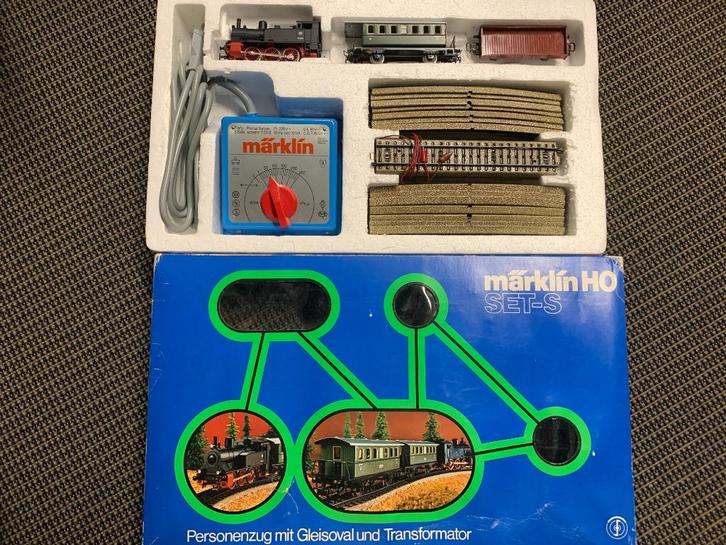 Basisset Märklin inclusief twee uitbreidingssets, Hobby en Vrije tijd, Modeltreinen | H0, Zo goed als nieuw, Treinset, Gelijkstroom of Wisselstroom